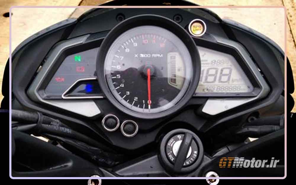 صفحه کیلومتر باجاج ان اس 200